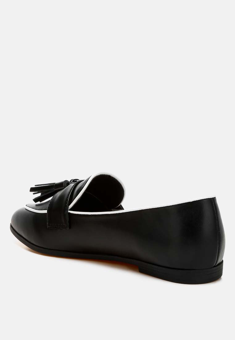 Mythos Dual Tone Tassel Loafers Flat Pleather Comfortable Shoes