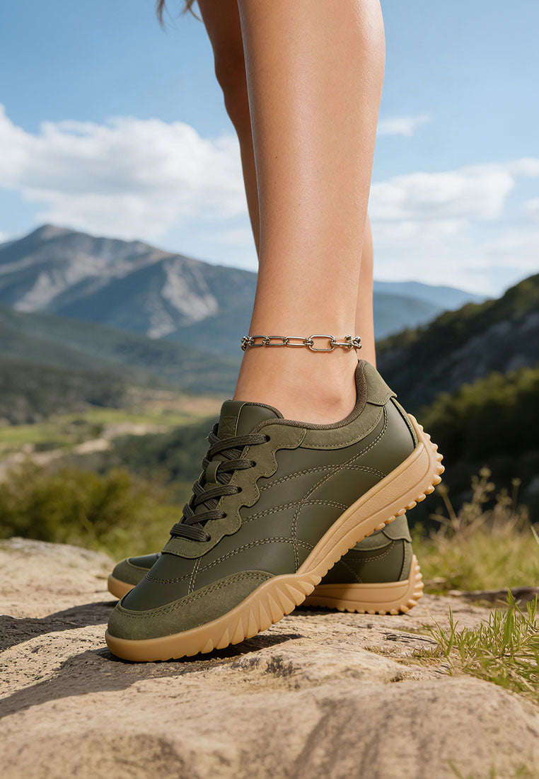 Stany Classic Anti-Skid Sneakers with Cushioned Comfort and Dual-Tone Design